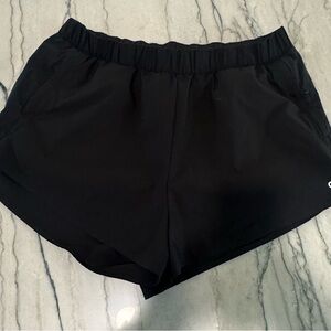 ALO Yoga Black Playmaker Dolphin Short